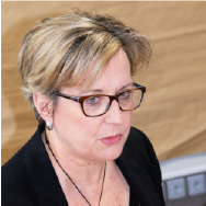 Bénédicte, chargée en gestion et finance chez Faraglo